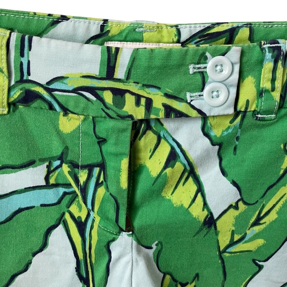 Vineyard Vines | Tropical Banana Leaves Print Multicolor Shorts 3.5” Size 0 - Picture 3 of 6